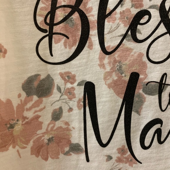 Motherhood Maternity graphic ruched side tee EUC - Picture 2 of 3